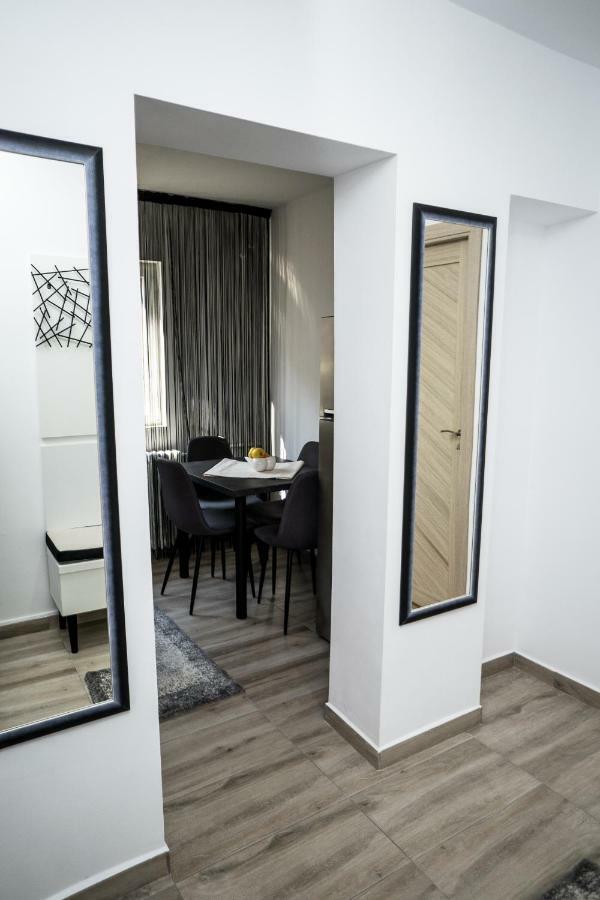 Tania Apartament Oradea Exterior foto